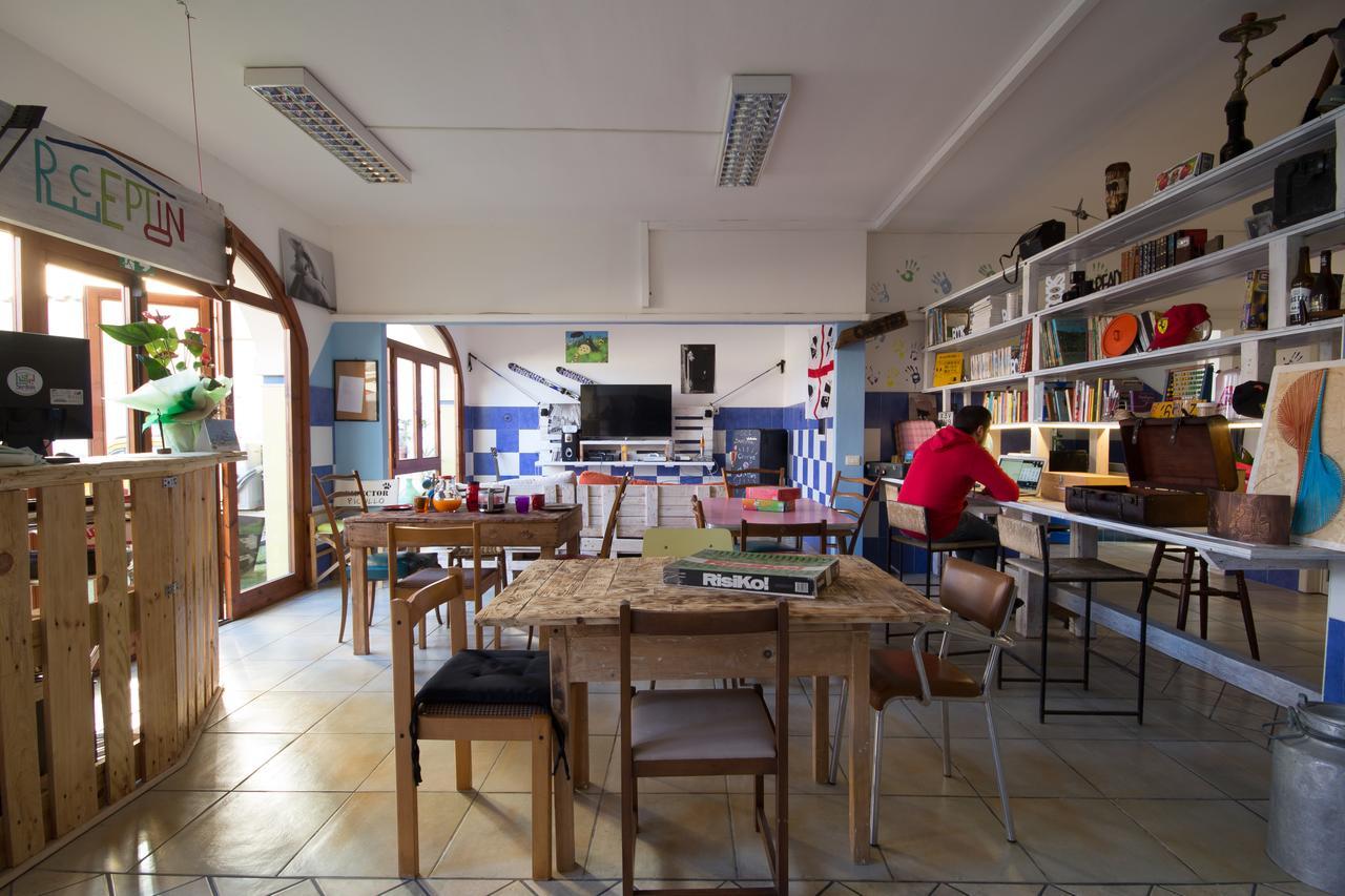 Hostel Sardinia Quartu SantʼElena Екстериор снимка