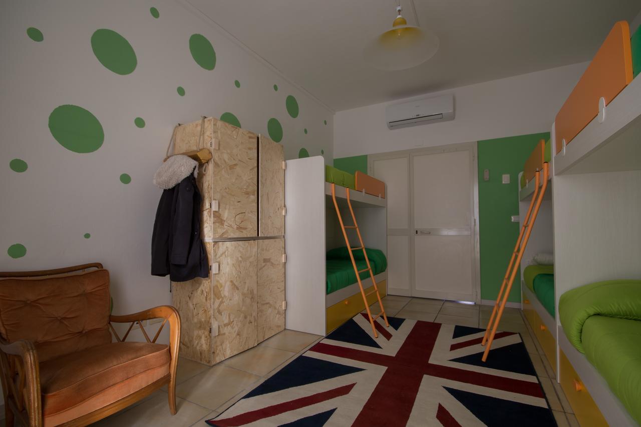 Hostel Sardinia Quartu SantʼElena Екстериор снимка